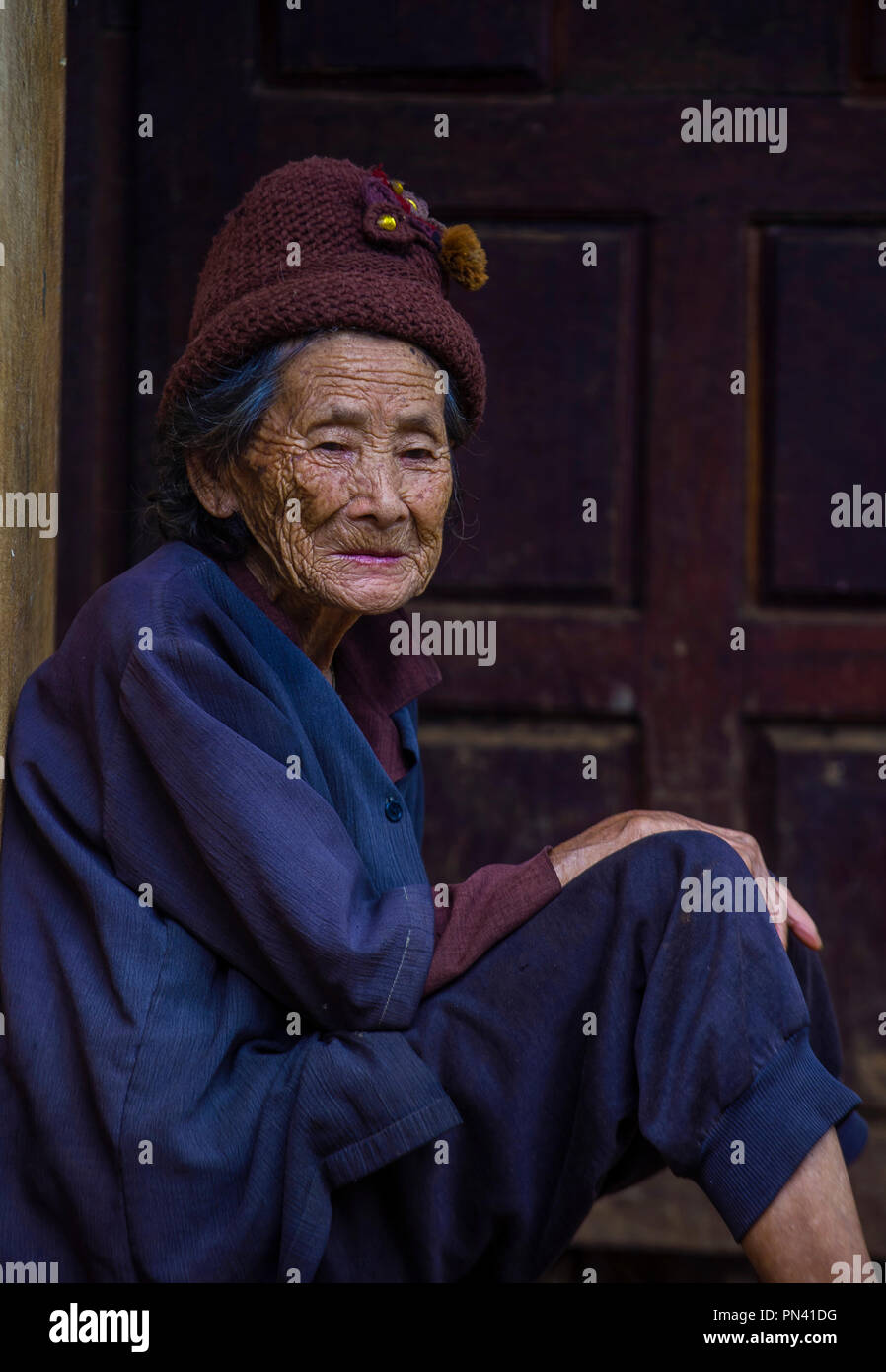 Woman from lao tribe hi-res stock photography and images - Alamy