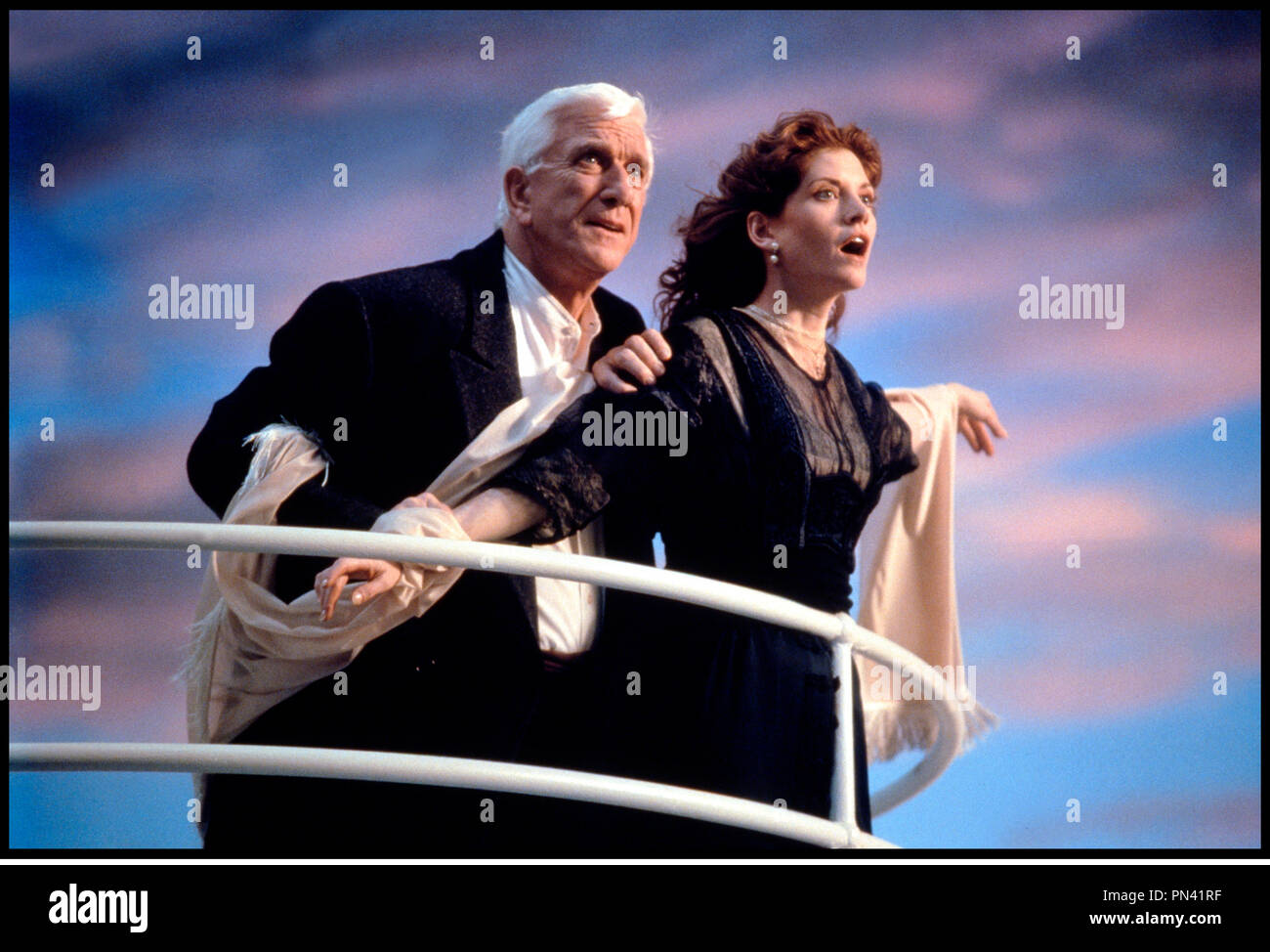 le detonateur avec leslie nielsen le detonateur avec leslie nielsen