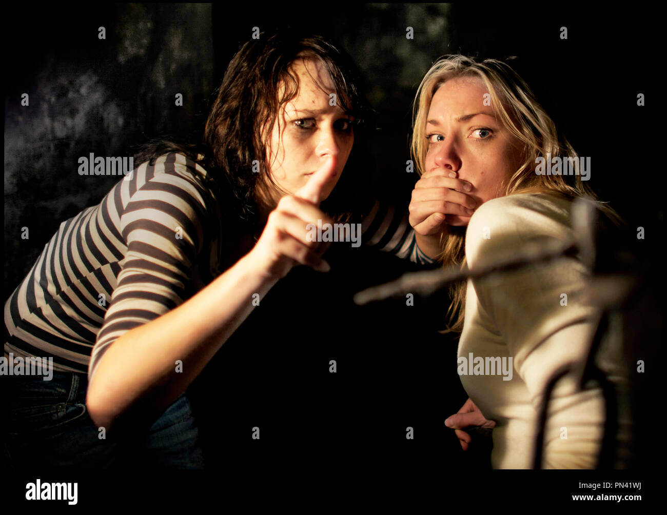 Bouche Cousue Quand Il Faut Se Taire Main Sur La Bouche Stock Photos & Main Sur La Bouche Stock Images - Alamy