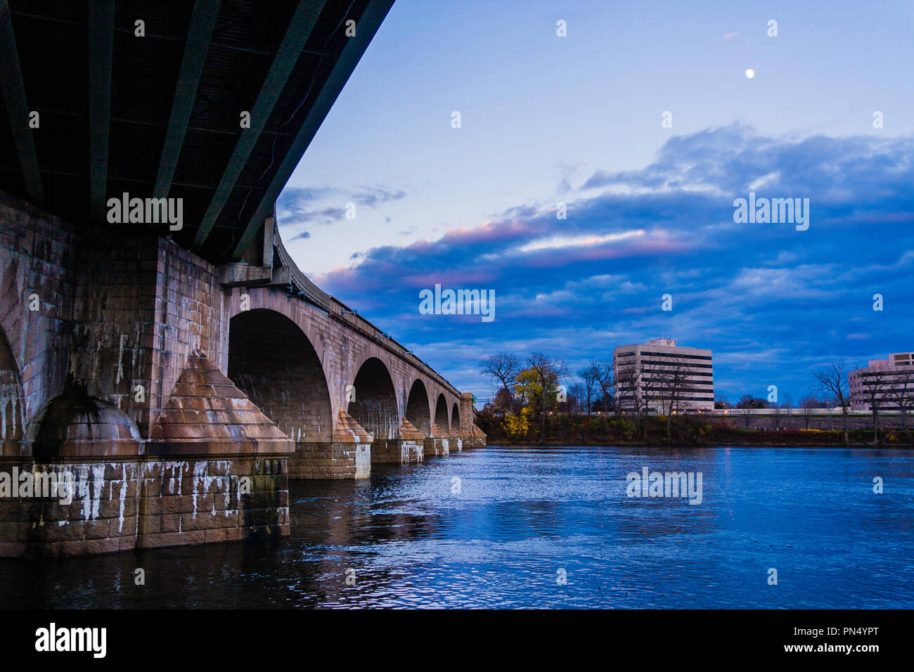Hartford ct founders bridge hi-res stock photography and images - Alamy