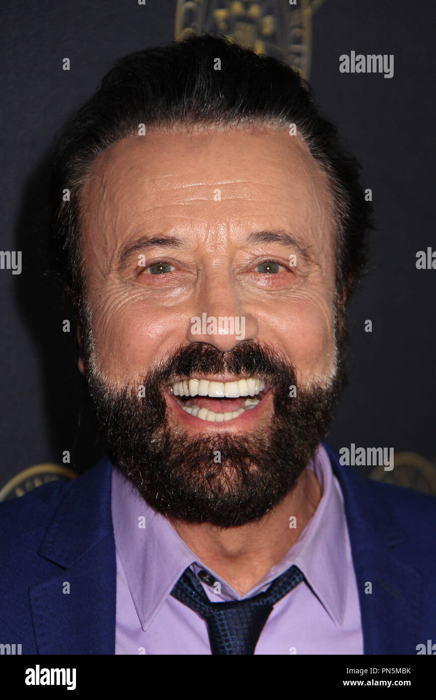 Yakov smirnoff hi-res stock photography and images - Alamy