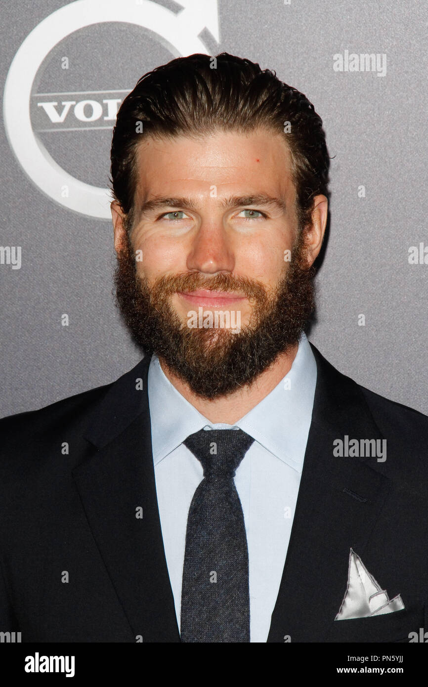 Austin Stowell at the Los Angeles Premiere of "La La Land" held at The