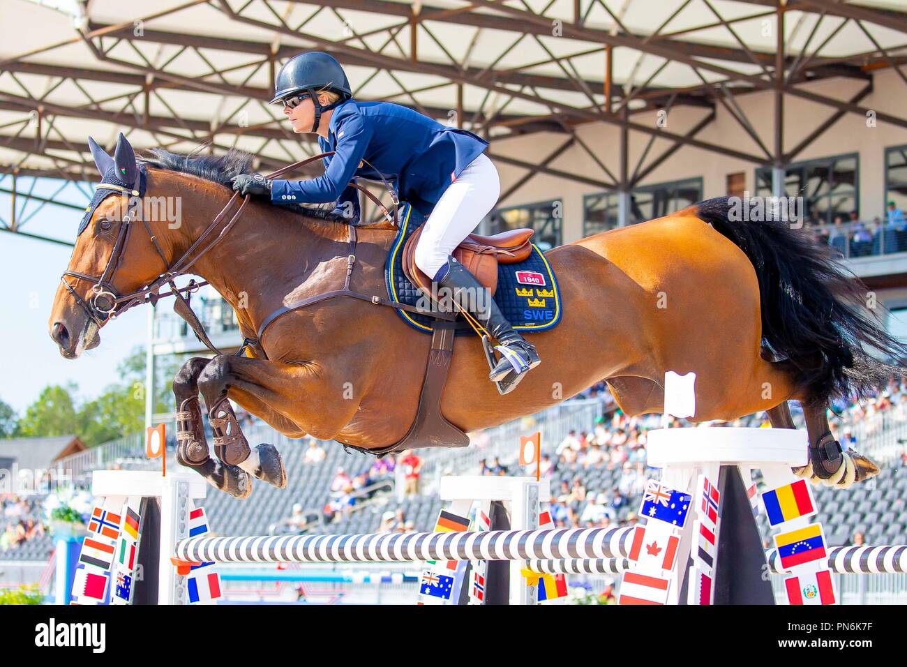Tryon, California, USA. 19th Sept 2018. Malin Baryard-Johnsson riding H&M Indiana. SWE. FEI World Team & Individual Jumping Championships. First Competition. Shiowjumping. 1.55m. Table C. Day 8. World Equestrian Games. WEG 2018 Tryon. North Carolina. USA. 19/09/2018. Credit: Sport In Pictures/Alamy Live News Stock Photo