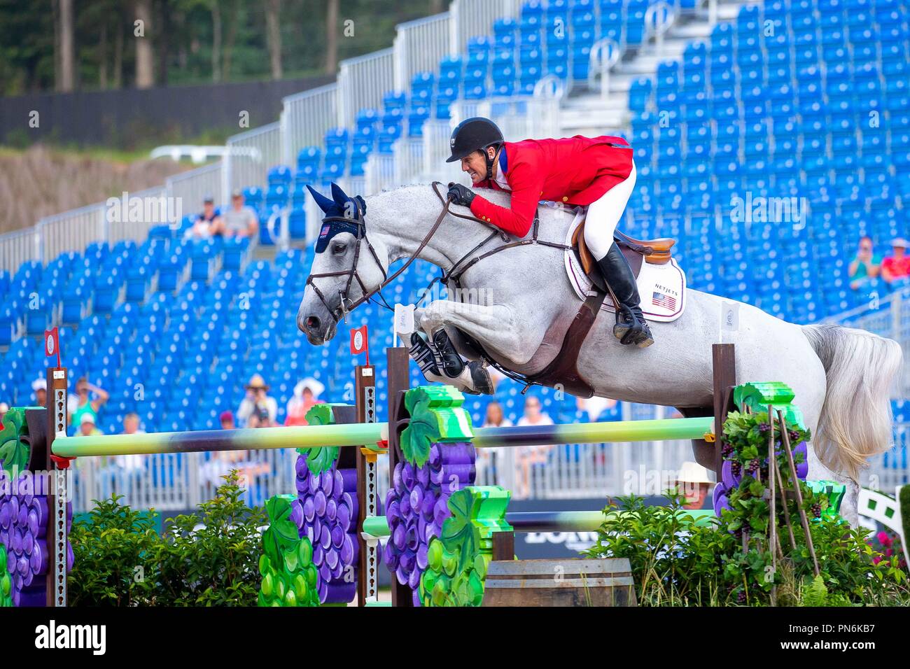 Tryon, California, USA. 19th Sept 2018. McLain Ward riding Clinta. USA. FEI World Team & Individual Jumping Championships. First Competition. 1.55m. Table C. Day 8. World Equestrian Games. WEG 2018 Tryon. North Carolina. USA. 19/09/2018. Credit: Sport In Pictures/Alamy Live News Stock Photo