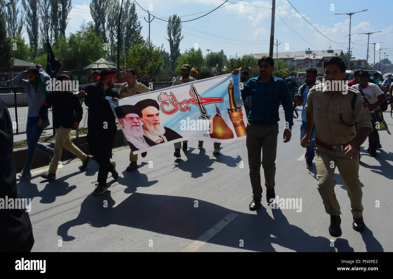 September 19, 2018 - Kashmiri Shiite mourners shout slogans as police ...
