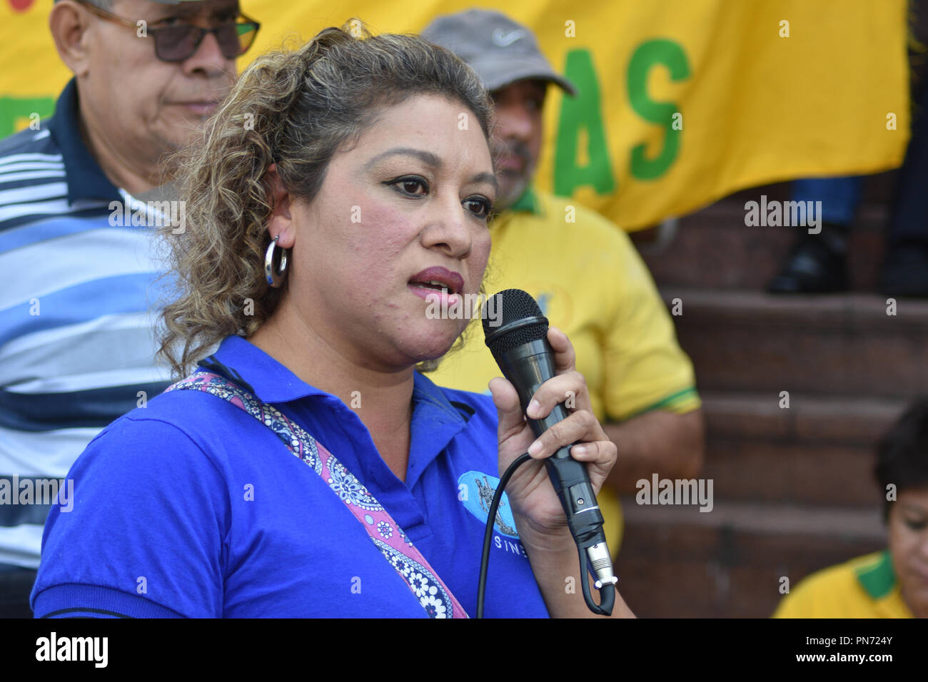 San Salvador, El Salvador, 20th September, 2018, Supreme CourtÂ´s union protest against labor abuse committed by judges. Credit: Camilo Freedman/Alamy Live News Stock Photo