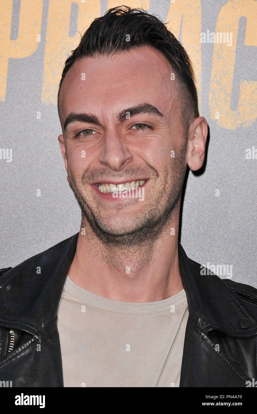 Joseph Gilgun Teeth