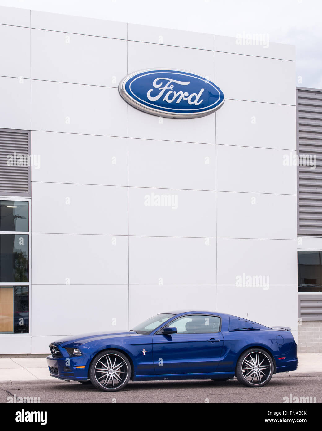 Suburban Ford Ferndale >> Ferndale Mi Usa August 16 2018 A Ford Mustang In Front Suburban Ford Ferndale >> Ferndale Mi Usa August 16 2018 A Ford Mustang In Front