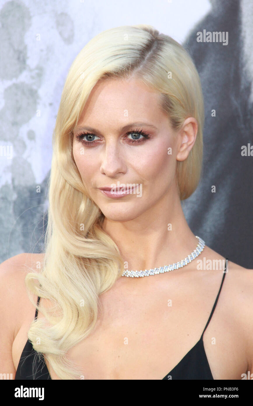 Poppy Delevingne 05/08/2017 The Premiere of "King Arthur: Legend of The