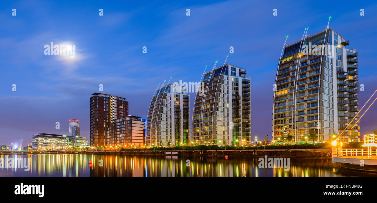 Residential property at Salford Quays in Manchester Stock Photo