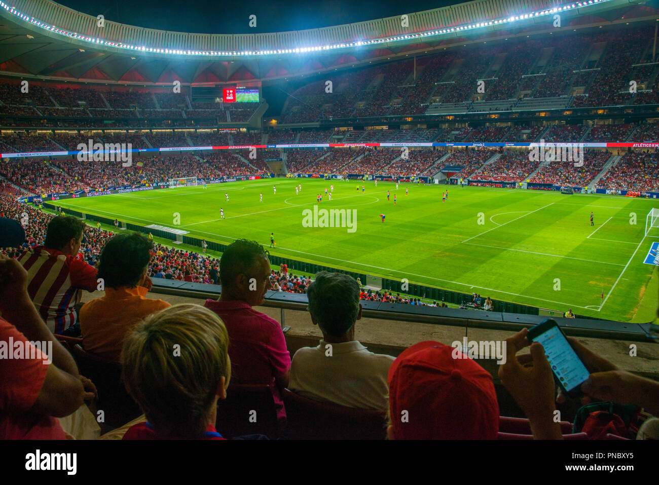 Wanda metropolitano stadium night hi-res stock photography and images ...