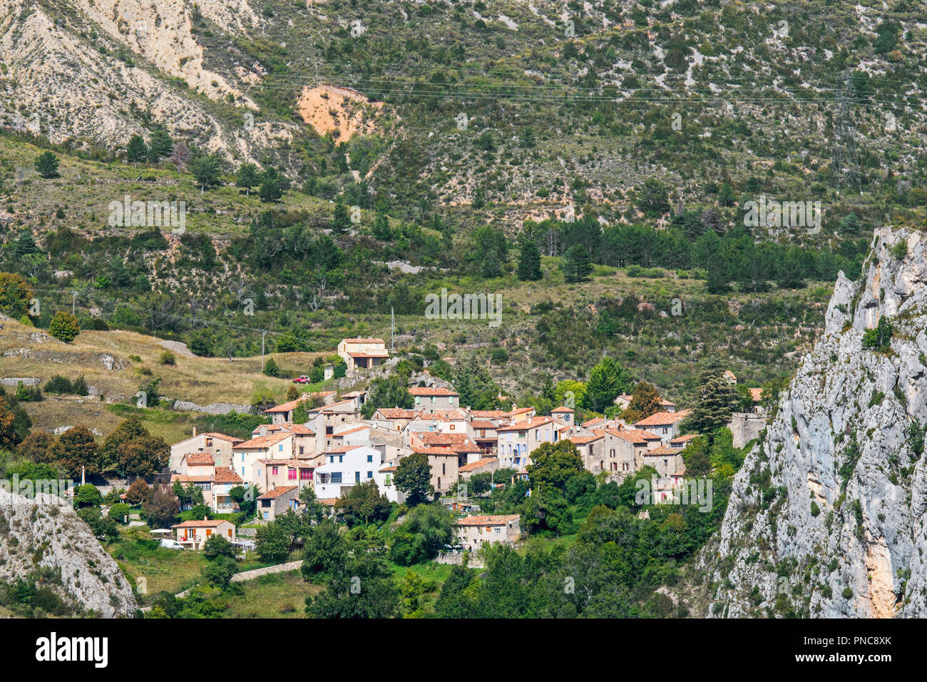 The village Rougon at the entrance to the du Verdon / Verdon
