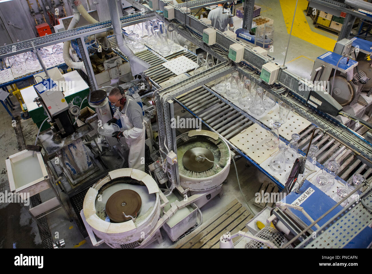 Waterford crystal factory hires stock photography and images Alamy