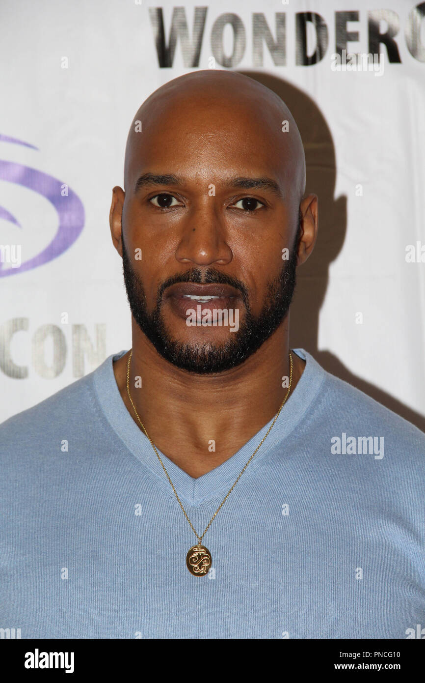 Henry Simmons promoting Marvel's Agents Of S.H.I.E.L.D at Day 2 of WonderCon Anaheim 2018. Held at the Anaheim Convention Center in Anaheim, CA. March 23 2018. Photo by: Richard Chavez / PictureLux Stock Photo