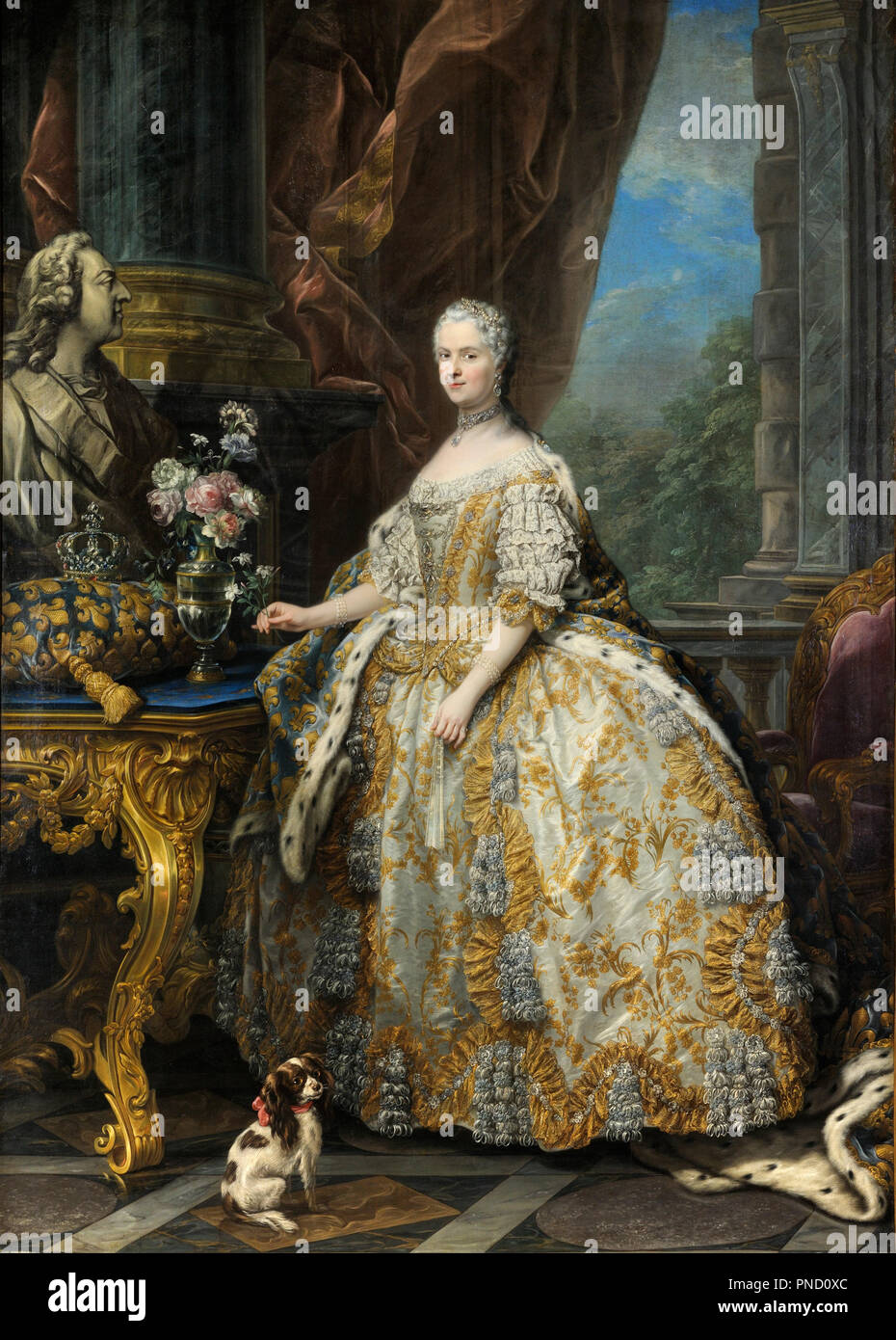 Marie Leszczinska, reine de France (1703-1768) / Marie Leszczinska, Queen of France (1703-1768). Date/Period: 1747. Painting. Oil on canvas. Height: 274 cm (107.8 in); Width: 193 cm (75.9 in). Author: VAN LOO, CHARLES-ANDRE. Stock Photo