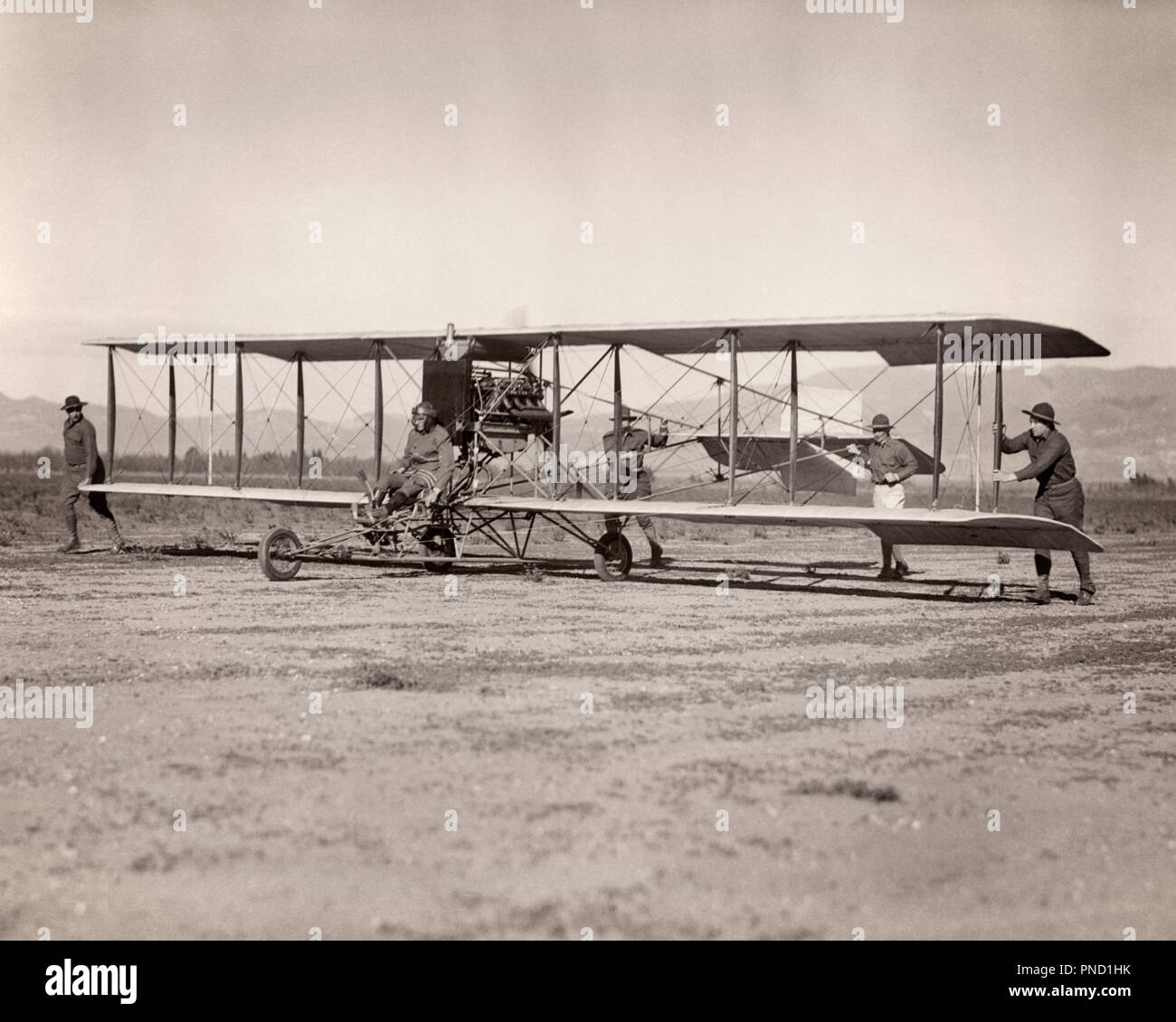 Wright brothers airplane hi-res stock photography and images - Alamy