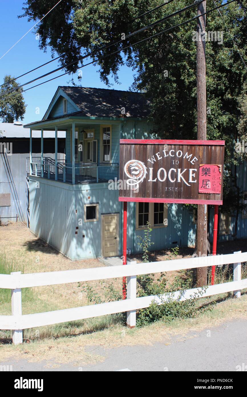 Boarding house sign hires stock photography and images Alamy