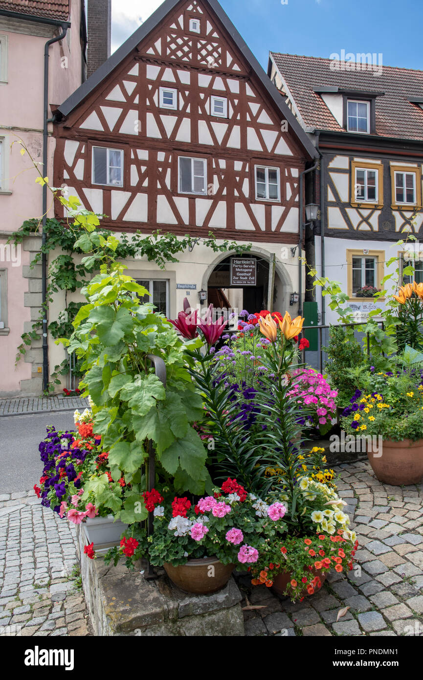 Typical bavarian village houses bavaria hi-res stock photography and ...