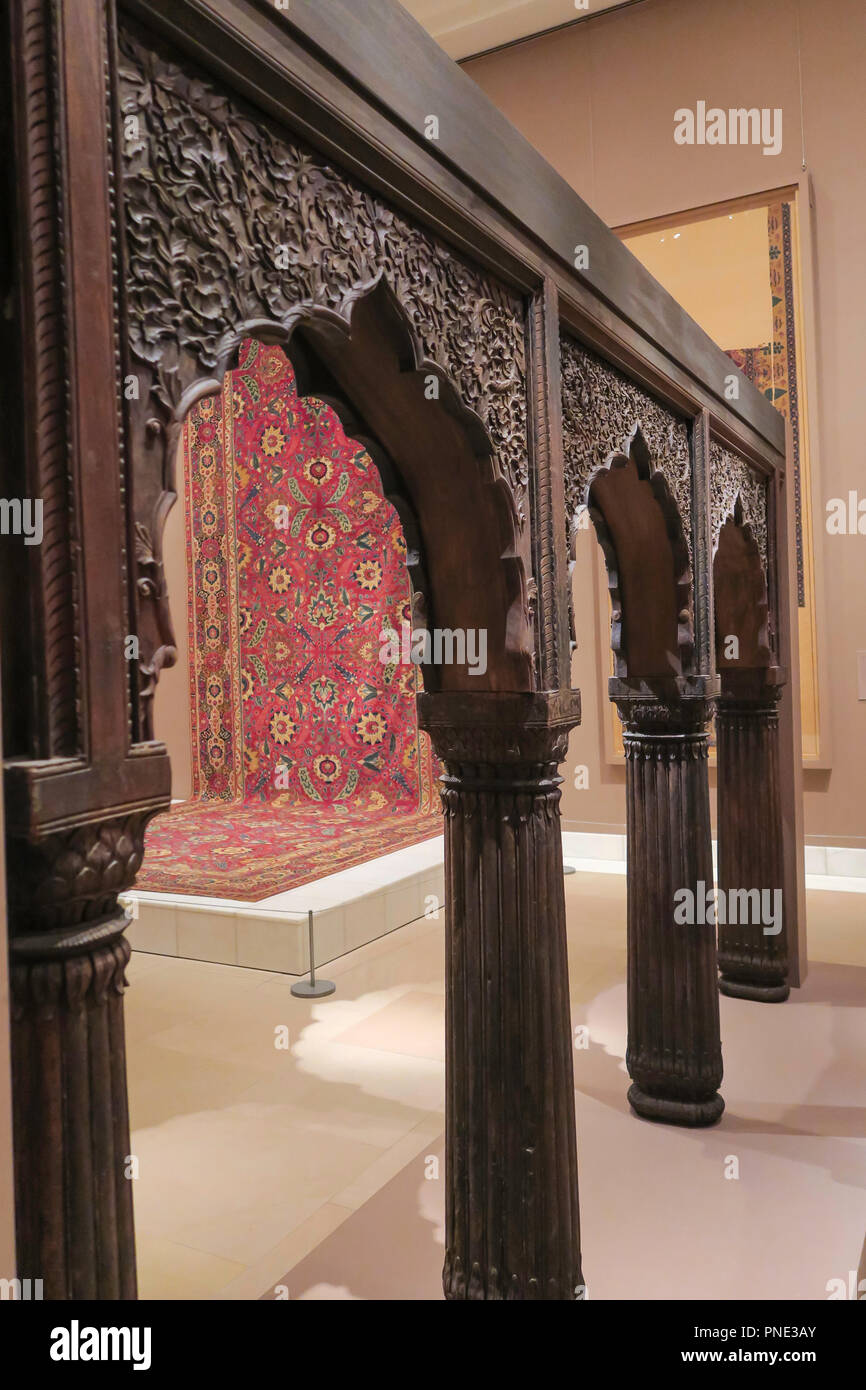 Later South Asian Galleries in the Metropolitan Museum of Art, NYC, USA Stock Photo