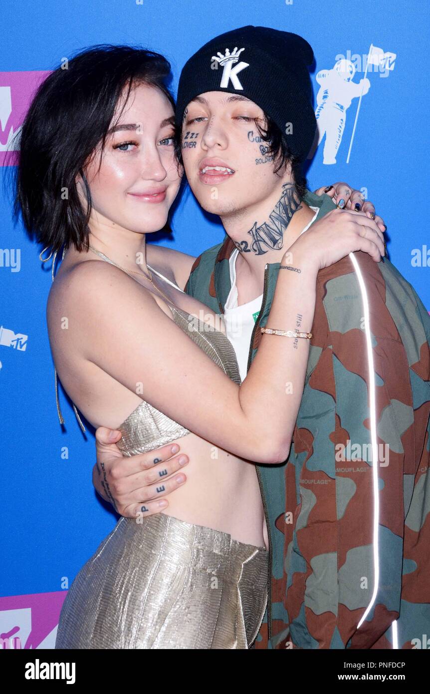 Vma Awards Guest In Nyc Featuring Noah Cyrus Lil Xan Where Nyc