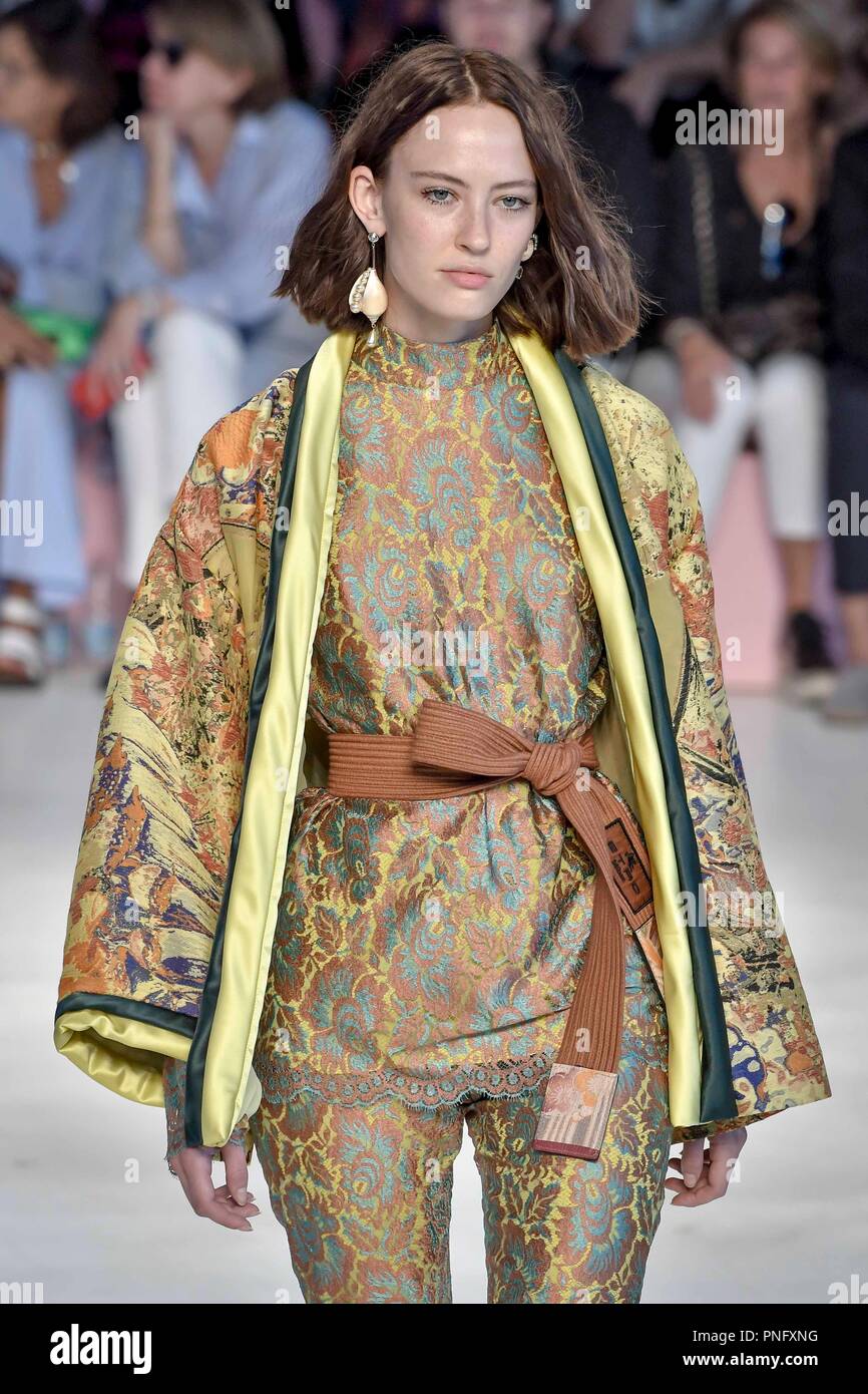 summer 2019 fashion women