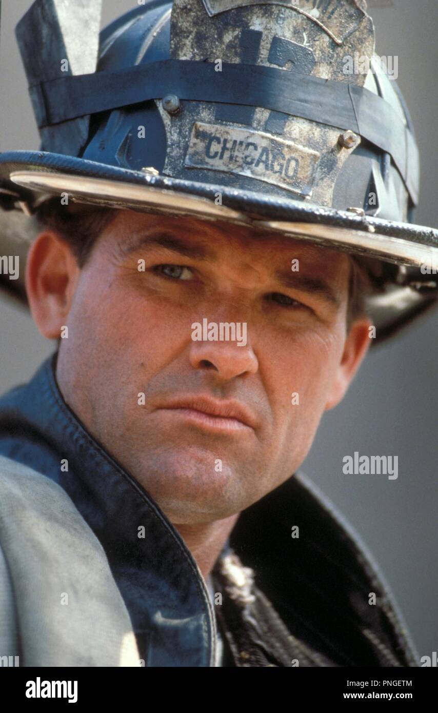 Original film title: BACKDRAFT. English title: BACKDRAFT. Year: 1991. Director: RON HOWARD. Stars: KURT RUSSELL. Credit: UNIVERSAL PICTURES / Album Stock Photo