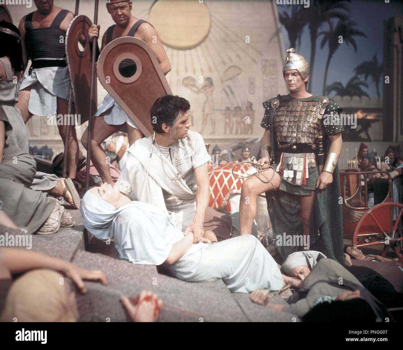 The egyptian film 1954 hires stock photography and images Alamy