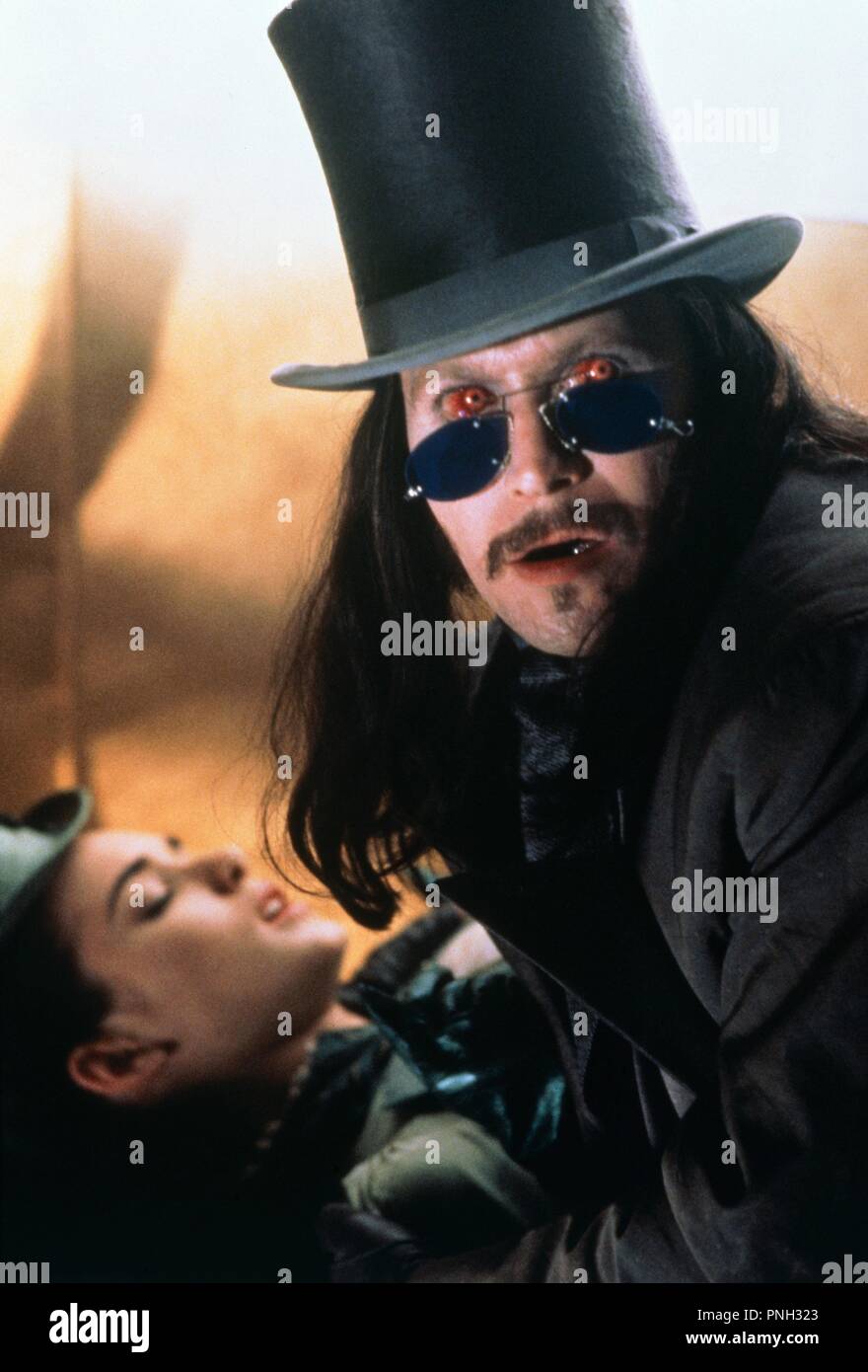 Gary Oldman Dracula High Resolution Stock Photography And Images Alamy Gary Oldman Dracula High Resolution Stock Photography And Images Alamy