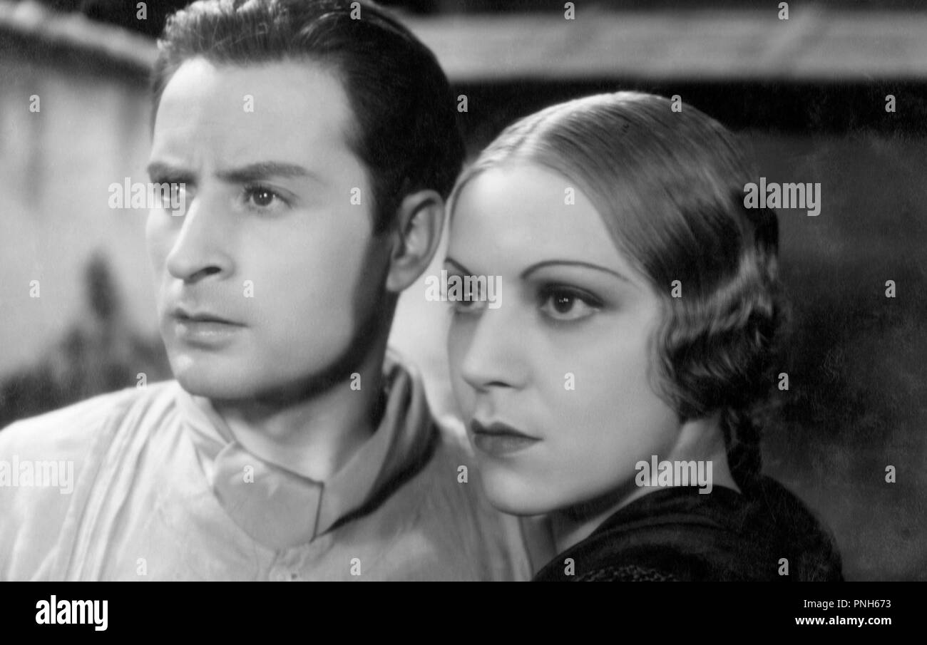 Original film title: LA HIJA DE JUAN SIMON. English title: JUAN SIMÓN'S DAUGHTER. Year: 1935. Director: NEMESIO M. SOBREVILA; JOSE LUIS SAENZ DE HEREDIA. Stars: PILAR MUÑOZ; ANGELILLO. Credit: FILMOFONO / Album Stock Photo