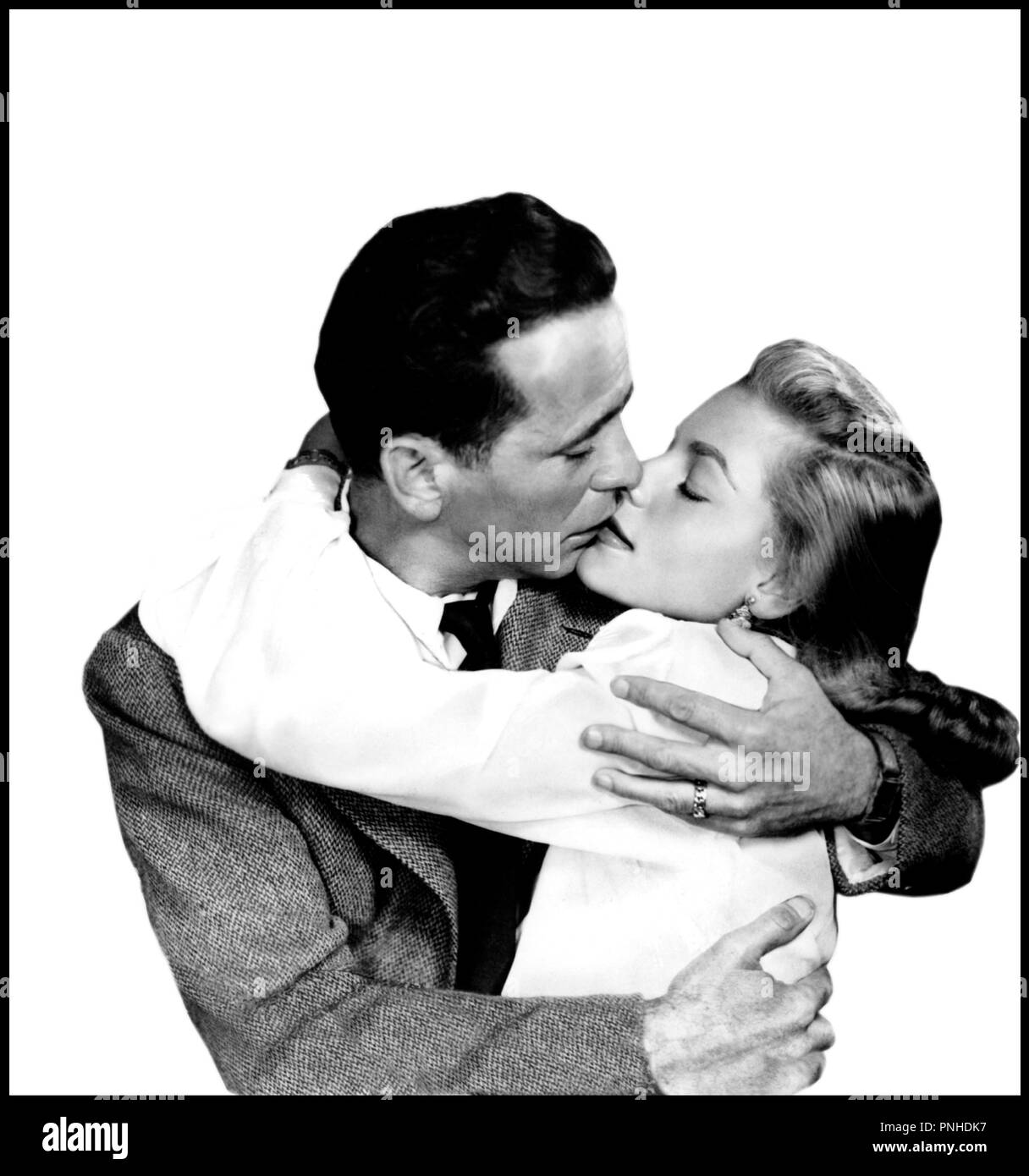 prod-db-warner-bros-dr-key-largo-key-largo-de-john-huston-1948-usa-avec-humphrey-bogart-et-lauren-bacall-baiser-couple-mythique-amoureux-passion-wb-code-692-PNHDK7.jpg