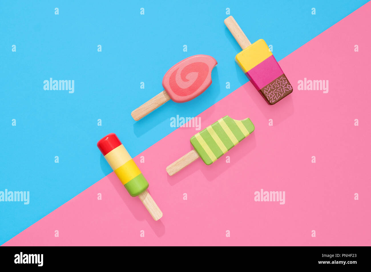 Multicolored popsicle sticks hi-res stock photography and images - Alamy