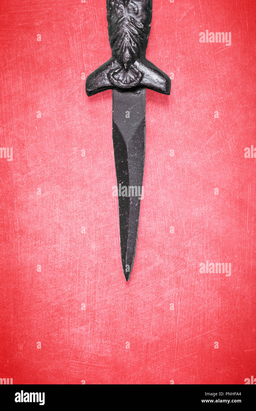 Featured image of post Black And Red Dagger Aesthetic