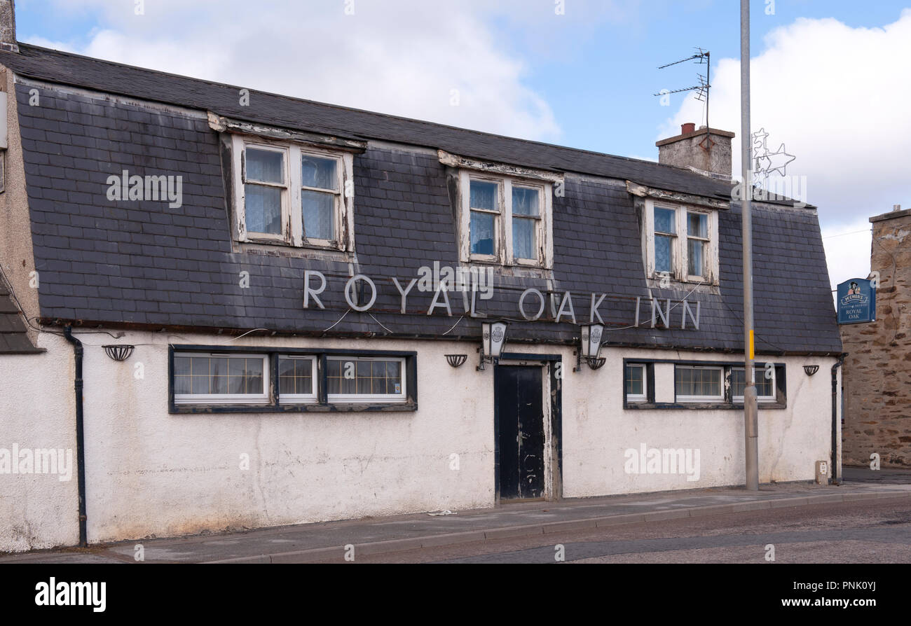 Royal Oak Inn, Moss Street, Keith, Banffshire, Scotland, UK Stock Photo