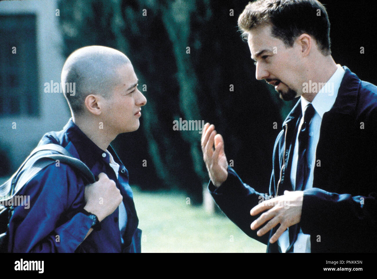 Original film title: AMERICAN HISTORY X. English title: AMERICAN HISTORY X.  Year: 1998. Director: TONY KAYE. Stars: EDWARD FURLONG; EDWARD NORTON.  Credit: NEW LINE CINEMA / Album Stock Photo - Alamy, image size:1300x963