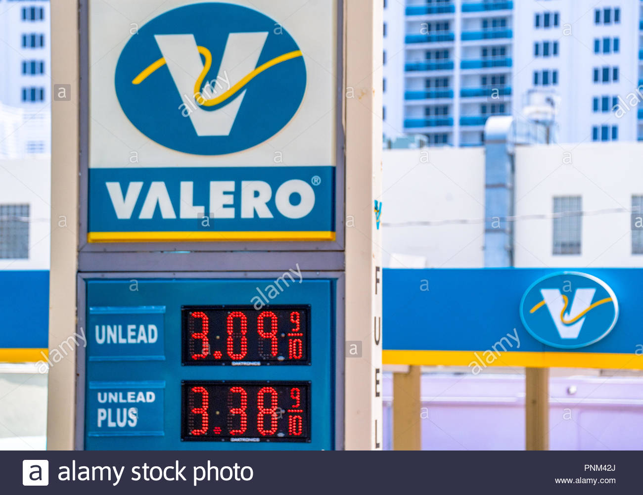 Valero Gas Stock Photos & Valero Gas Stock Images Alamy