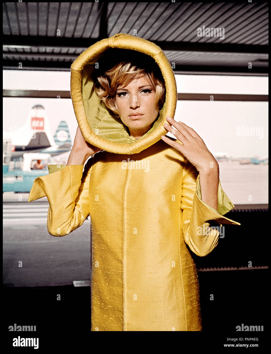 Monica Vitti Modesty Blaise 1966 Stock Photos & Monica Vitti Modesty ...