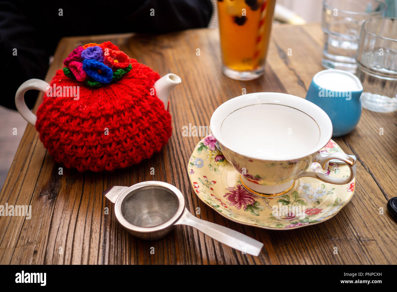 Vintage tea strainer hires stock photography and images Alamy