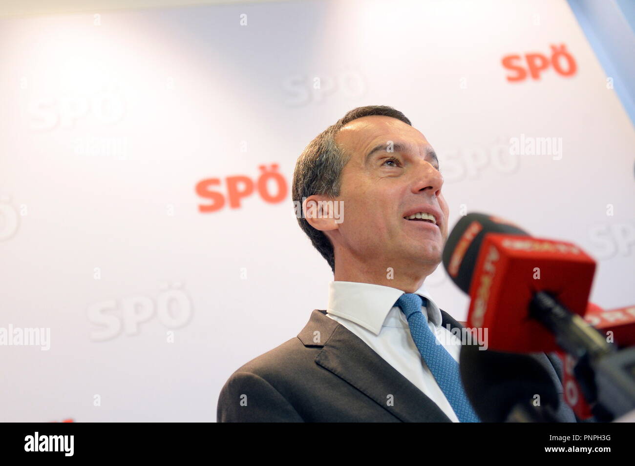 Vienna, Austria. September 22, 2018. Press statement by the party chairman of the SPÖ (Social Democratic Party of Austria), Christian Kern. Christian Kern has announced his resignation from the party presidency, possible successor is Pamela Rendi-Wagner. Picture shows former Chancellor Christian Kern.  Credit: Franz Perc / Alamy Live News Stock Photo