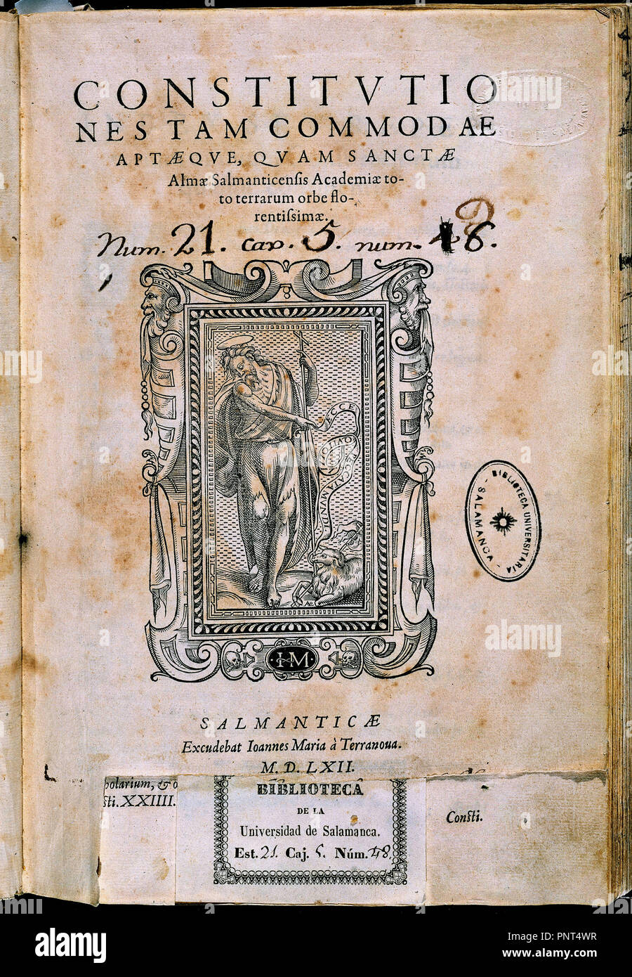 CONSTITUCIONES DE LA UNIVERSIDAD DE SALAMANCA-PORTADA 1557. Location:  UNIVERSIDAD BIBLIOTECA. SALAMANCA. SPAIN Stock Photo - Alamy