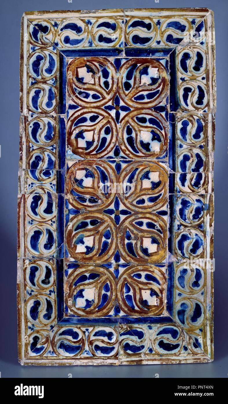 Azulejo en relieve hi-res stock photography and images - Alamy