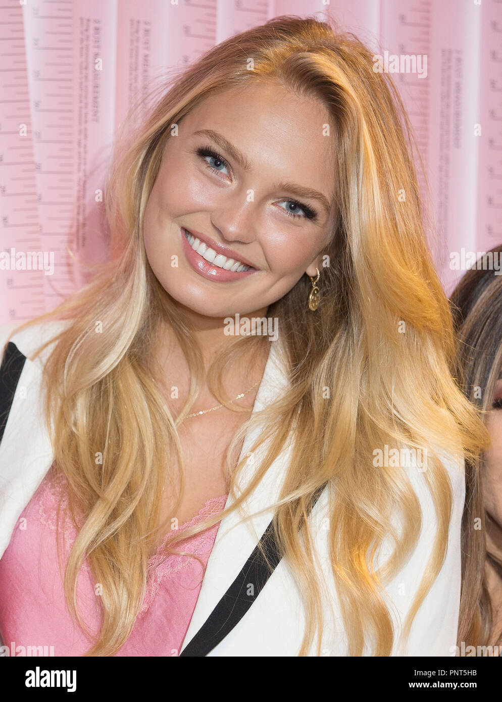 Victoria's Secret Angel Romee Strijd promotes the bra fitting service  available at the Victoria's Secret store on New Bond Street, London Stock  Photo - Alamy