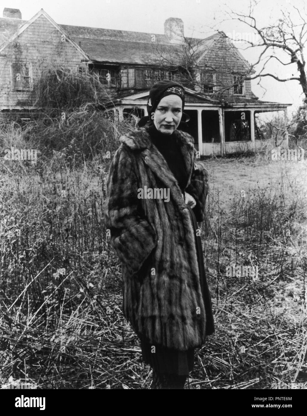 Original film title GREY GARDENS. English title GREY GARDENS. Year