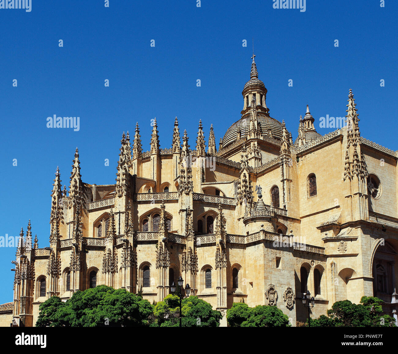 Gothic Art. Spain. Segovia. Cathedral. Built between 1525 and 1577 by Juan Gil de Hontanon (1480-1526) and finished by his son Rodrigo (1500Ð1577)  at his death. Exterior view. Detail. Stock Photo