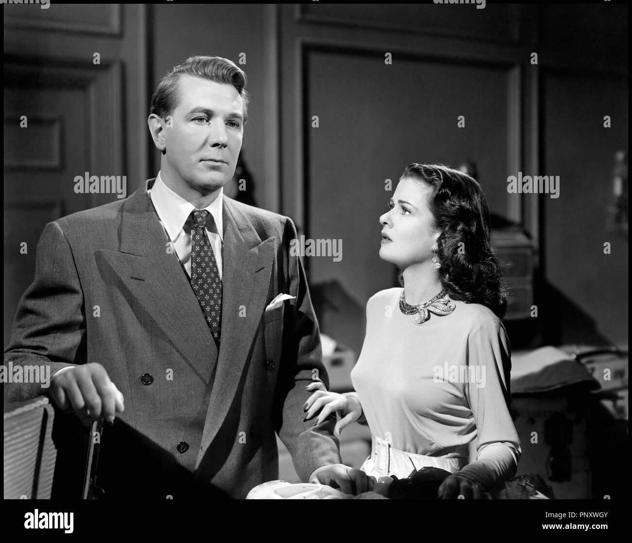 Prod DB © Diana Productios Company / DR LE SECRET DERRIERE LA PORTE (SECRET BEYOND THE DOOR) de Fritz Lang 1948 USA avec Michael Redgrave et Joan Bennett ...