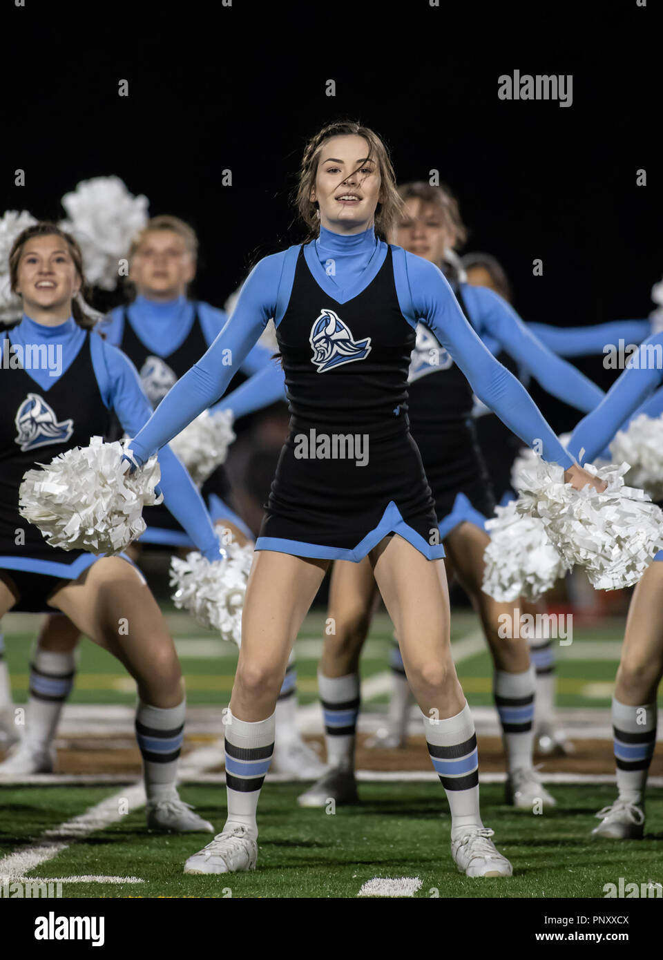 School cheerleaders hires stock photography and images Alamy
