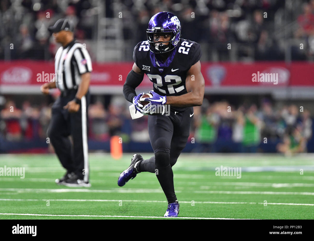 September 15, 2018: TCU Horned Frogs wide receiver Jarrison Stewart #22 in the AdvoCare Showdown NCAA Football game between the Ohio State Buckeyes and the TCU Horned Frogs at AT&T Stadium in Arlington, TX Ohio defeated TCU 40-28 Albert Pena/CSM Stock Photo