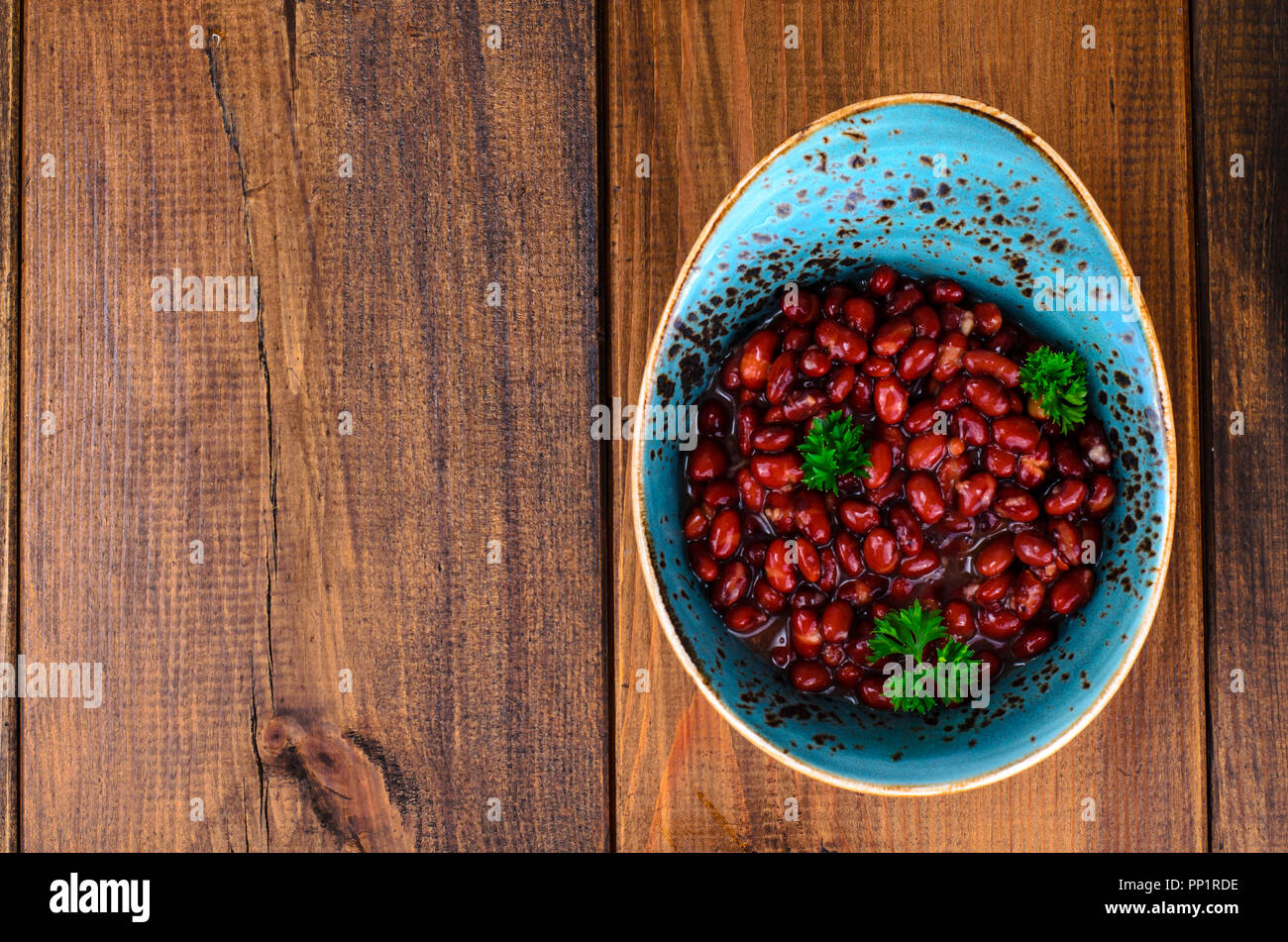 Canned beans in tomato sauce Stock Photo Alamy
