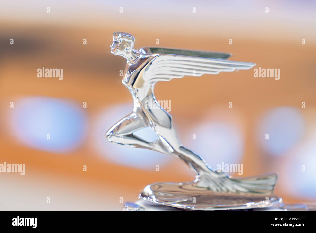 Statua Angelo Voalnte Flying Angel Statue Stock Photo