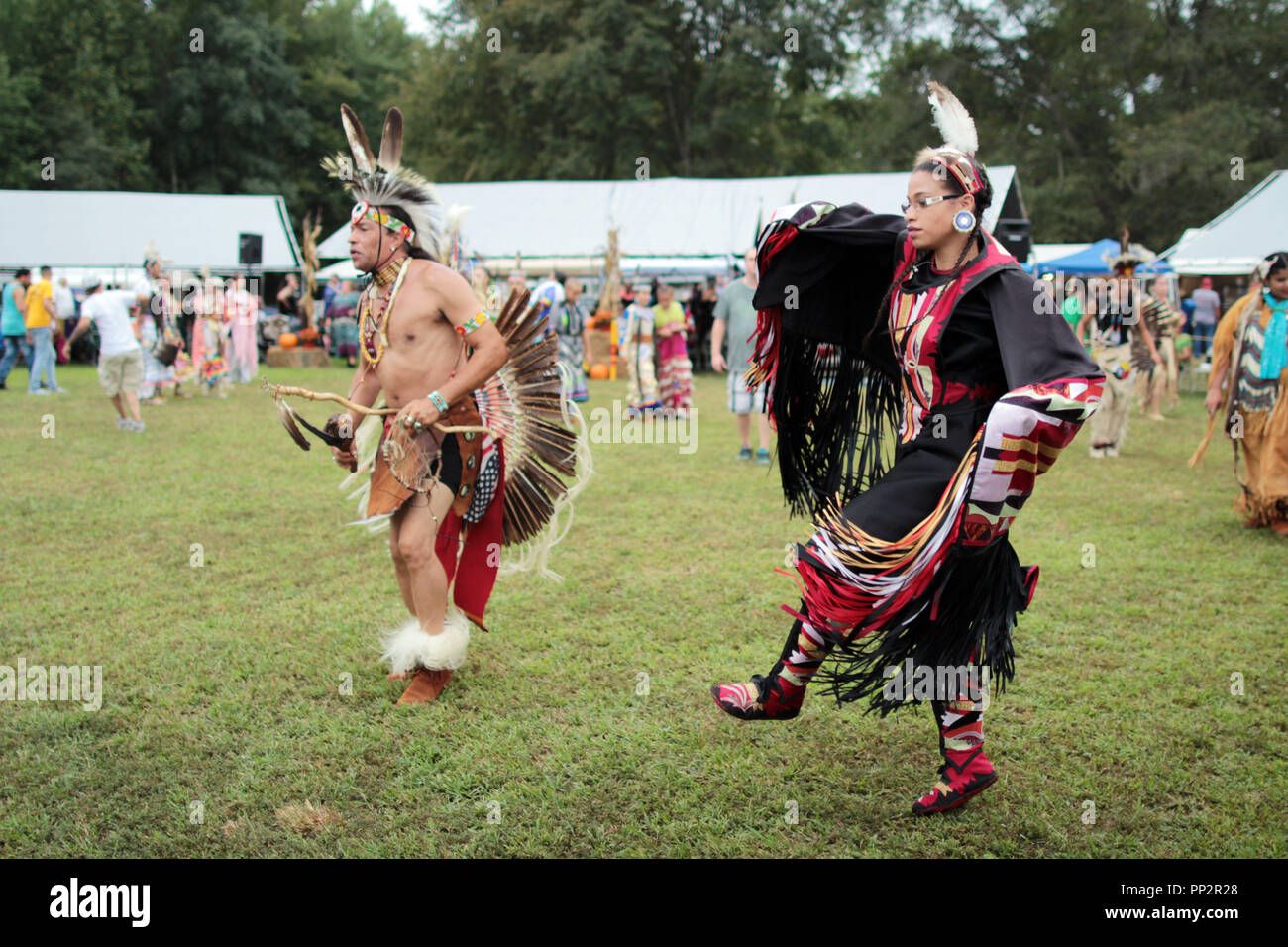 Powwow native american hi-res stock photography and images - Alamy