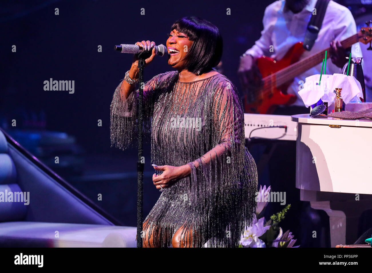 Patti Labelle live in concert Stock Photo Alamy